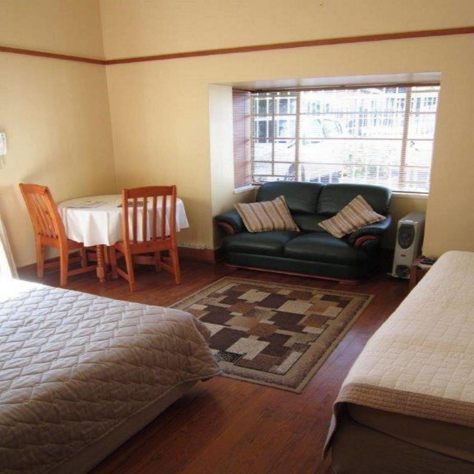 Guest house Margaret's Place 3*